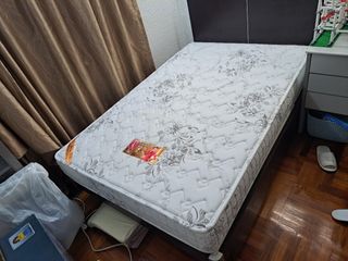 （分類：）位於 。 由 sclawp 提交（商品編號 1216009393，圖片 1）。簡介： 。