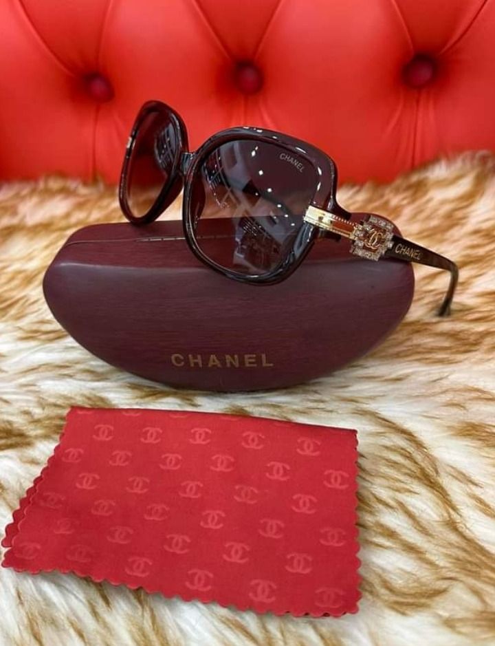 💋 CHANEL VINTAGE SUNGLASSES, Luxury, Accessories on Carousell