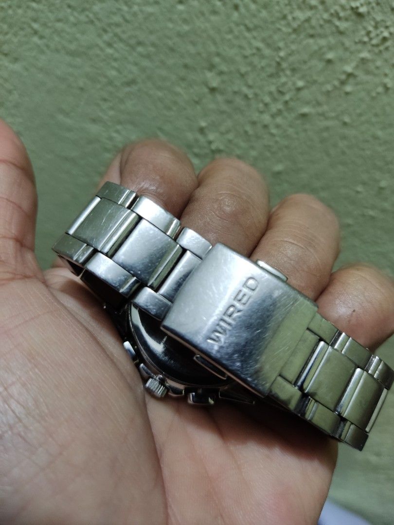 Jam tangan outlet wired chronograph