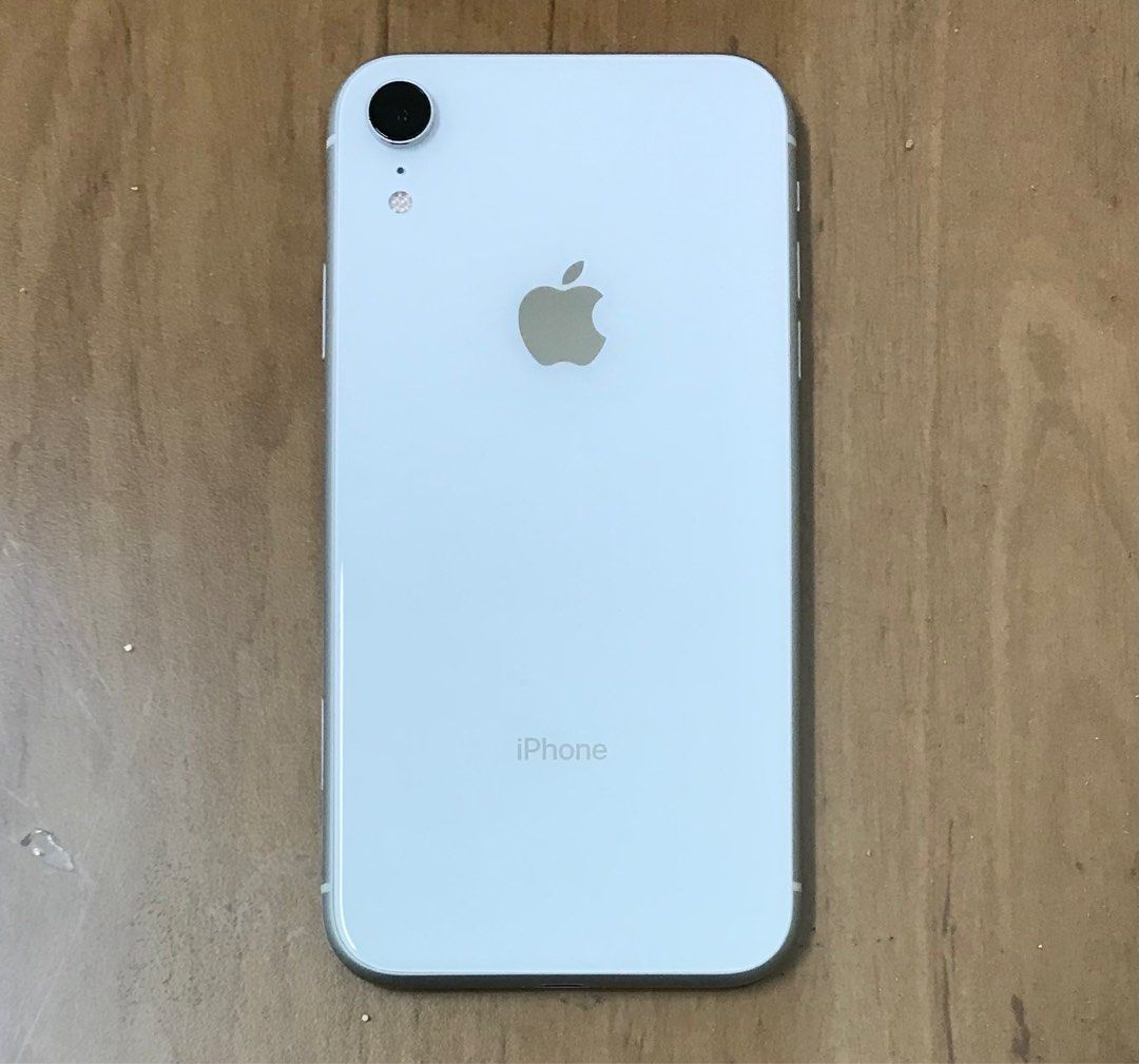 Apple iPhone XR 64G iOS 15.6.1 電池健康度85%, 手機及配件, 手機