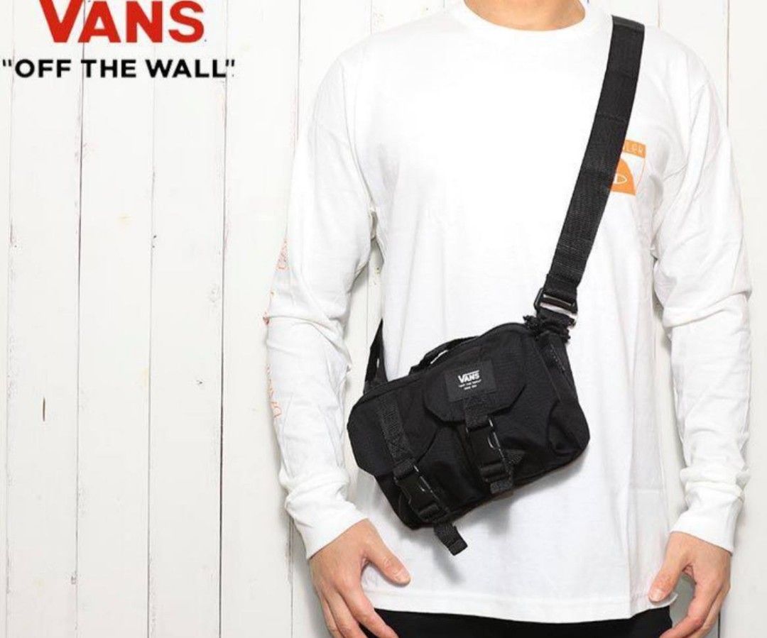 Authentic Vans Cordura Persue Shoulder Bag, Men's Fashion, Bags, Sling