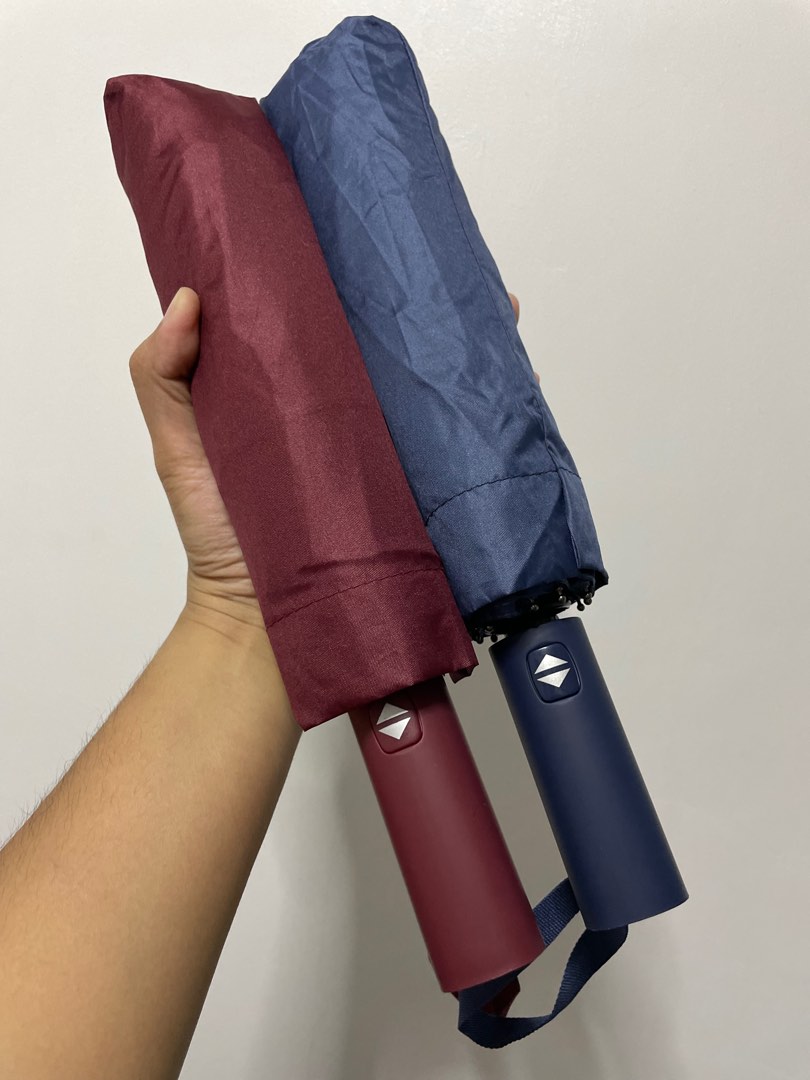 Automatic Louis Vuitton Elegant Umbrella ☔, Hobbies & Toys, Travel,  Umbrellas on Carousell