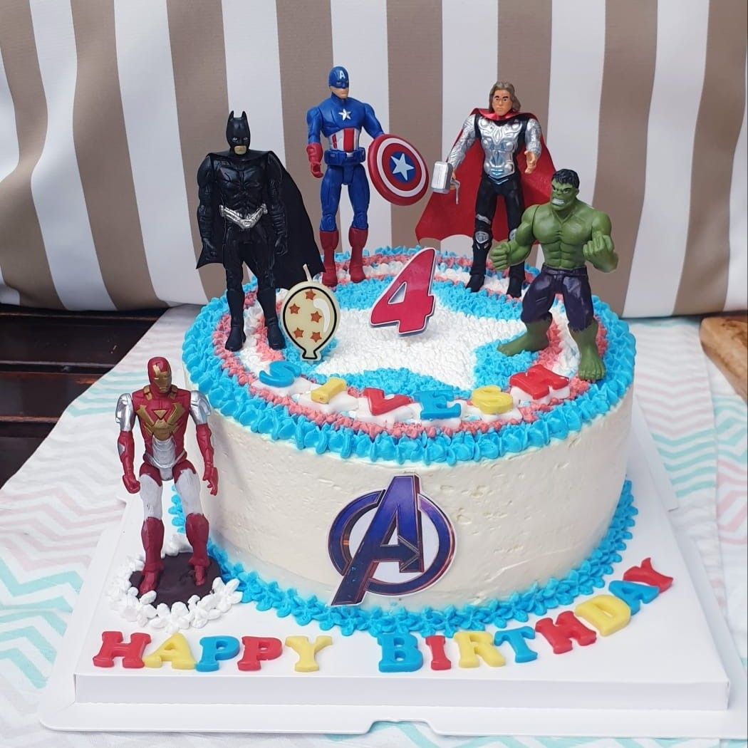 Avengers Birthday Cake - Buy Online, Free UK Delivery — New Cakes