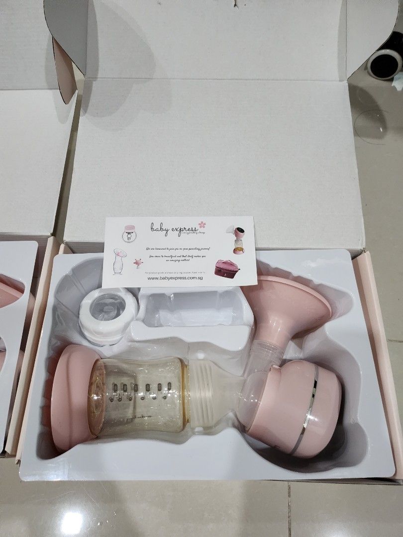Baby express on the go set of 2 breastfeeding breastmilk pump brestpump ...