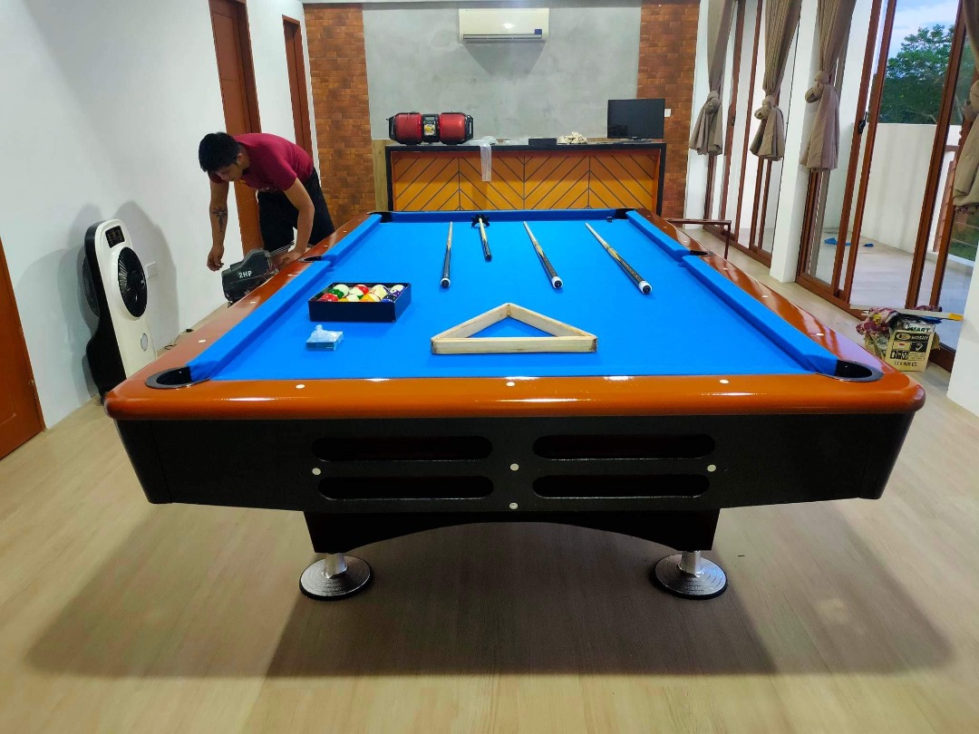 BLAKK BILLIARDS TWO TONE COLOR BRANDNEW BILLIARD TABLE / MESA NG