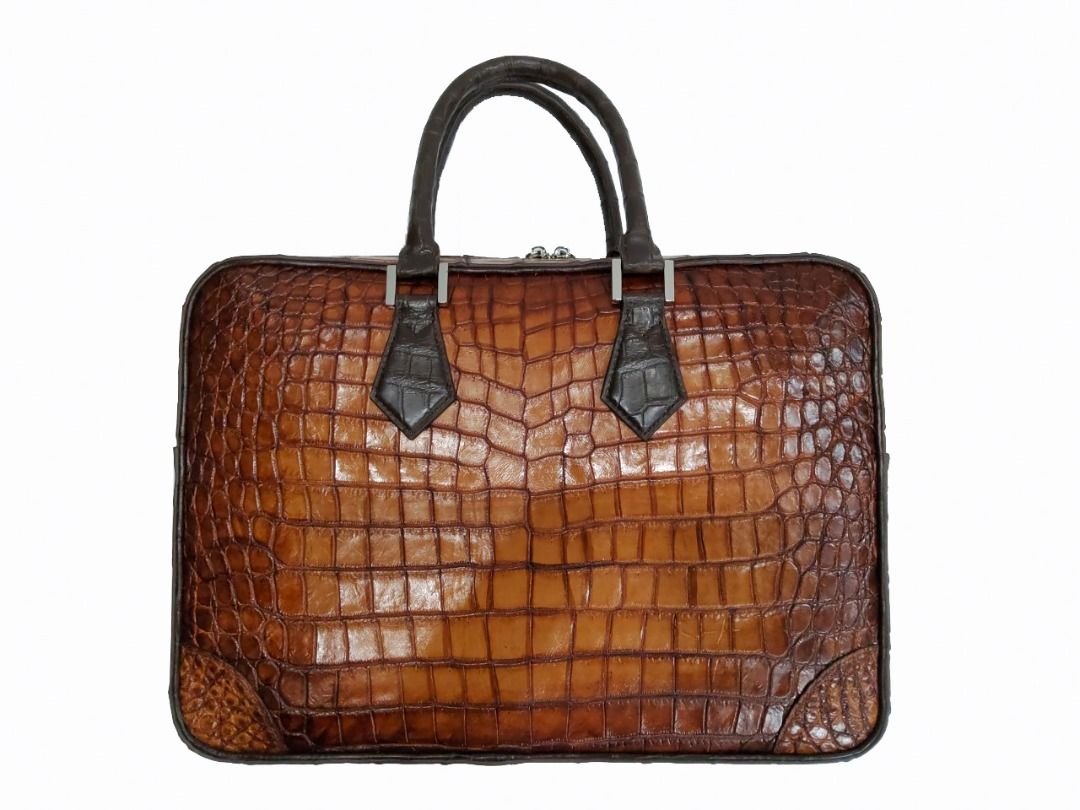 Alligator laptop deals bag