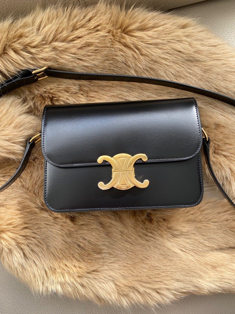 Medium triomphe bag in shiny calfskin cheap
