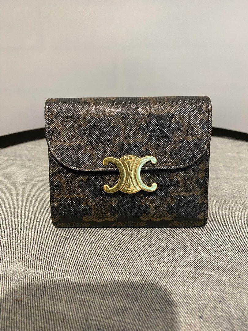 Celine outlet wallet price