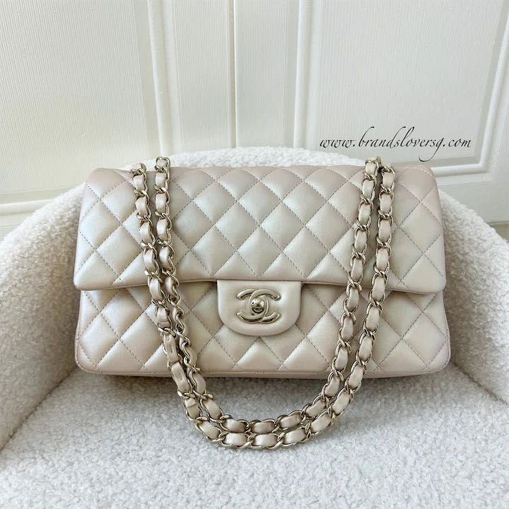 Chanel 21S Medium Classic Flap CF in Iridescent Beige Calfskin GHW, Luxury,  Bags & Wallets on Carousell