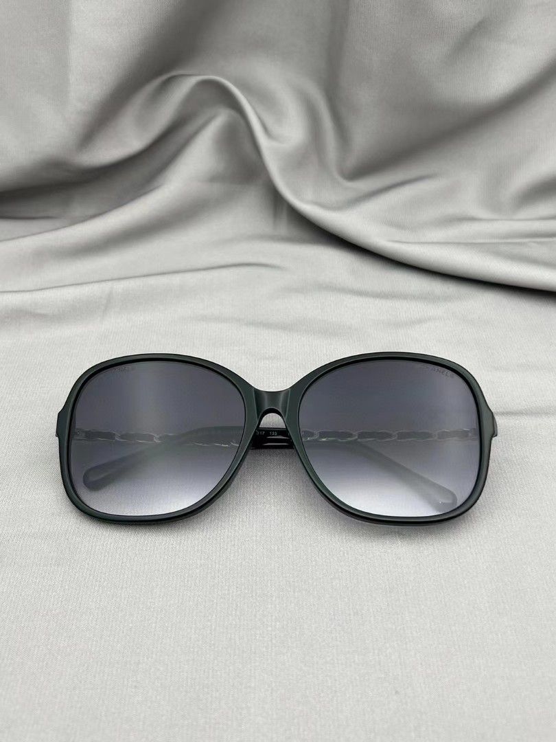 CHANEL Metal Aviator Sunglasses 4279-B Black 1303219 | FASHIONPHILE