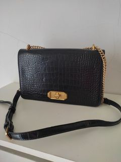 (Kategori: ) berada di . Dikirim oleh Preloved_AM (ID iklan 1215888432, Gambar 1). Deskripsi: .