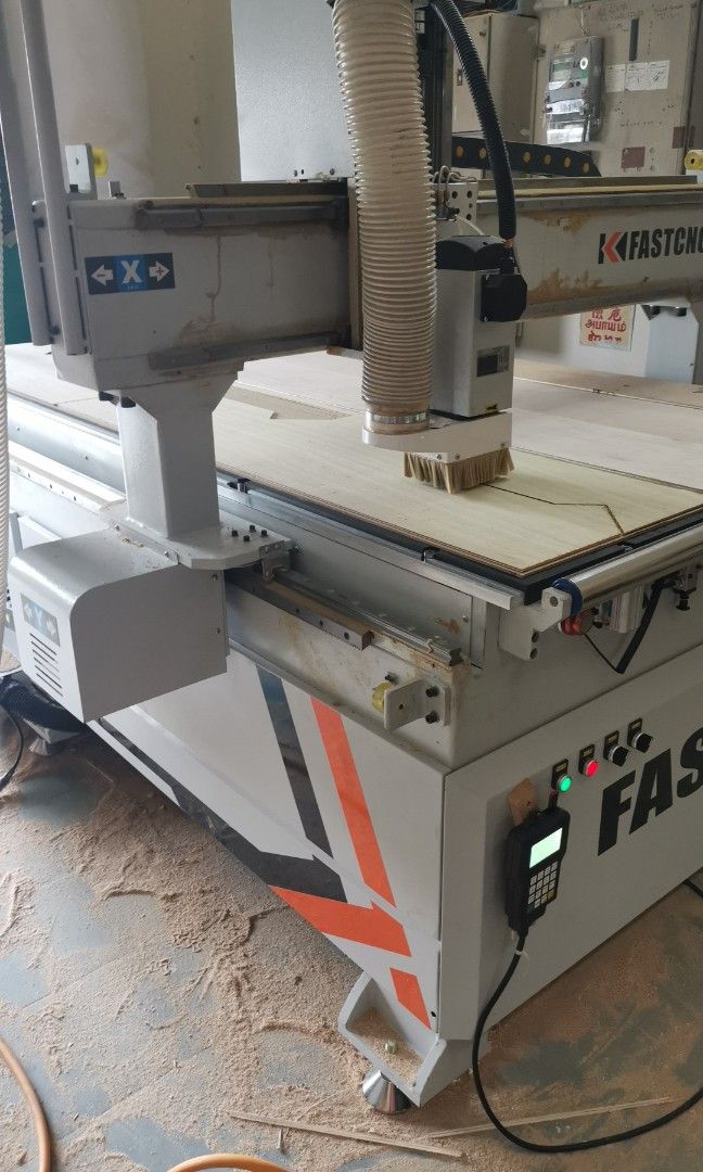 Cutting mdf top with router