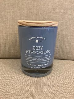 Cozy Fireside 香氛蠟燭
