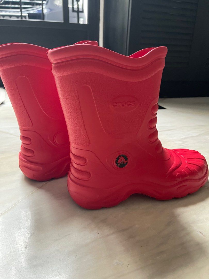 CROCS boots for men