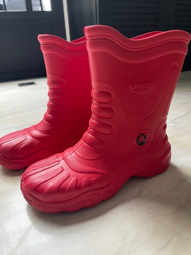 CROCS boots for men, Women's Fashion, Footwear, Boots on Carousell