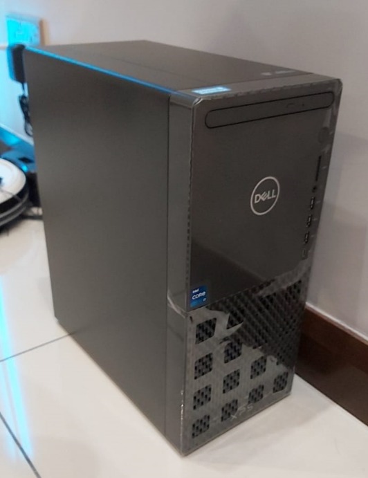 Dell XPS 8940 Desktop (Intel I711700, 16GB RAM, 1TB NVME + 1TB HDD