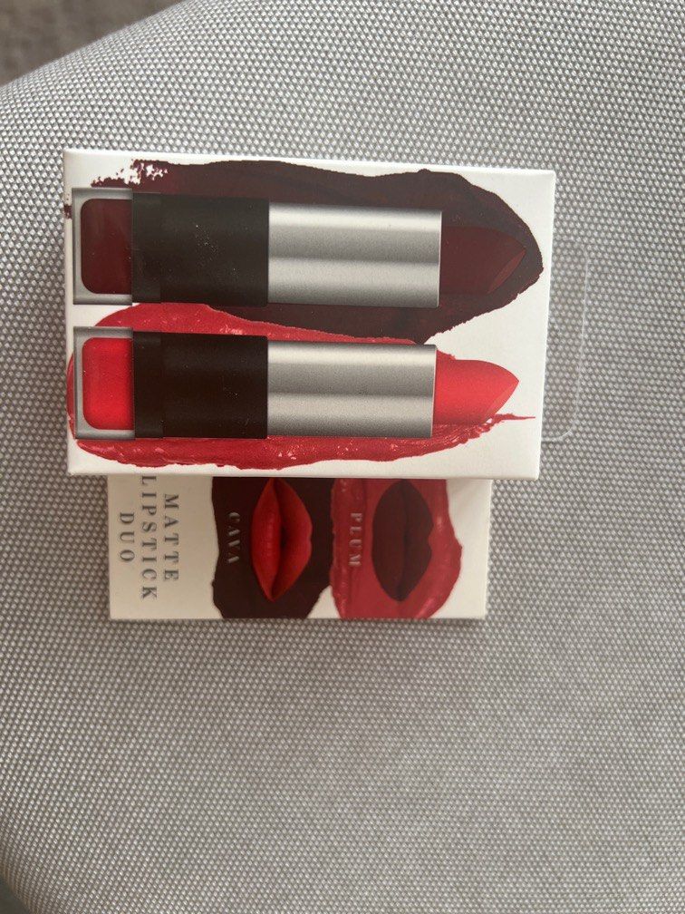Ellen tracy lipstick duo exp 2024 (Category: Makeup) located in Makati City. Submitted by ng_clutter225 (Listing ID 1215858838, Image 1). Description: .