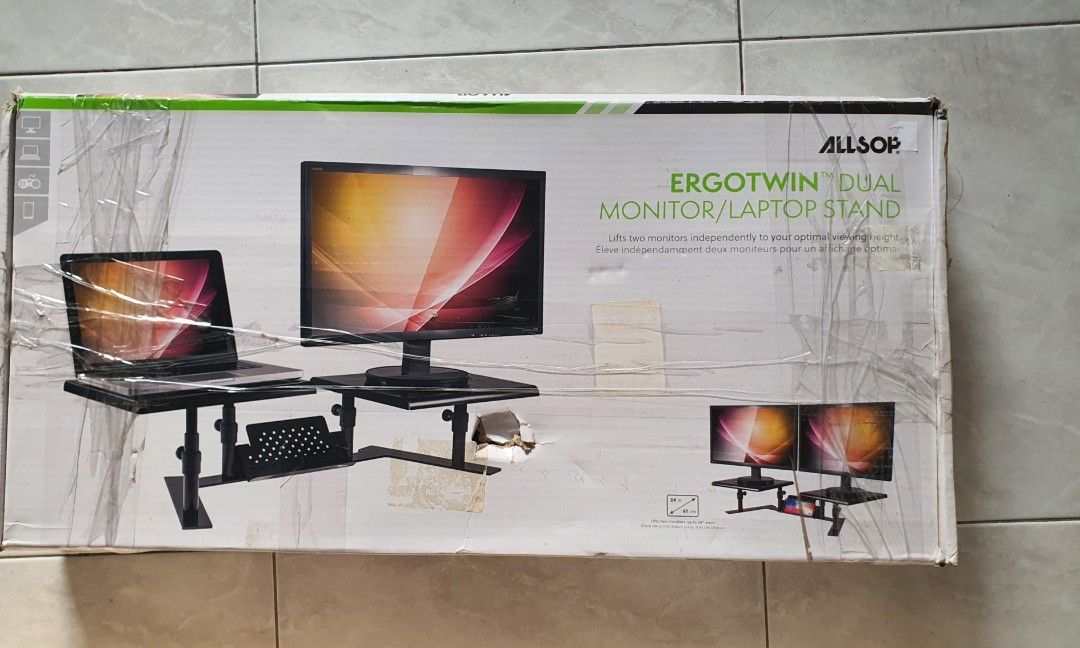 Ergonomic Computer Table (Category: Laptops & Notebooks) located in Singapore. Submitted by 680000 (Listing ID 1215875101, Image 2). Description: Brand New Never used it before Only $38 Free Delivery.