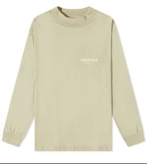FEAR OF GOD ESSENTIALS LOGO LONG SLEEVE TEE
(WHEAT) S SIZE