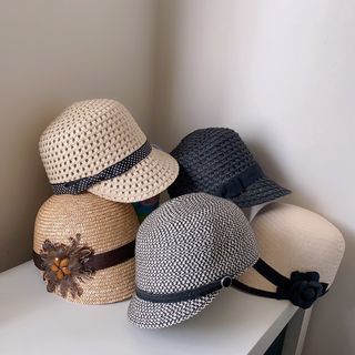 Fever New, Sportsgirl, Valleygirl straw caps