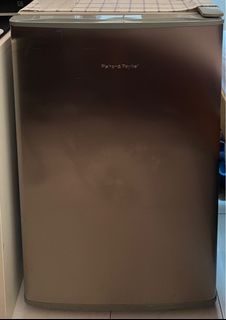 (Category: ) located in . Submitted by stuffandsave05 (Listing ID 1215910975, Image 1). Description: .