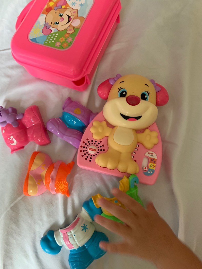 Fisher price dress store and go puppy