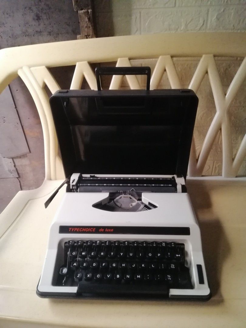 F/S: Olympia Typechoice Deluxe Typewriter (Category: Office & Business Technology) located in Bacoor. Submitted by piolo16 (Listing ID 1215868169, Image 2). Description: For Sale: OLYMPIA Typechoice Deluxe Typewriter Price: 3.4k ✔️ All Keys are Working ✔️ In Good Condition ✔️ Cover ✔️ Ink/Ribbon ✔️ Ready to Used ✔️ Carriage Size: 21inch Cash on Pickup via LBC ✔️ Cash on Delivery via LALAMOVE ✔️ Bacoor Area ✔️.