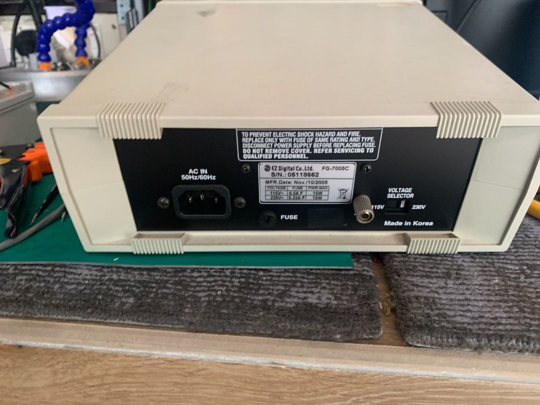 Function Generator (Category: Electronics & Gadget Repairs) located in Johor Bahru. Submitted by visah (Listing ID 1215991382, Image 2). Description: EZ Digital FG-7005C 5 MHz Sweep Function Generator .