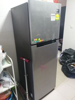 (Category: ) located in . Submitted by azsalam (Listing ID 1215876091, Image 1). Description: .
