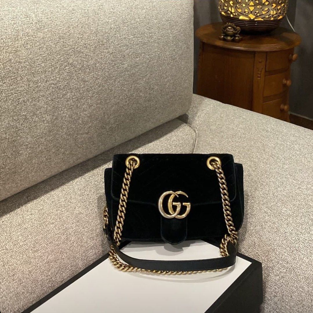 gucci marmont small flap handbag / purse black velvet lightly used