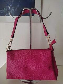 (Kategori: ) berada di . Dikirim oleh Preloved_AM (ID iklan 1215889122, Gambar 1). Deskripsi: .