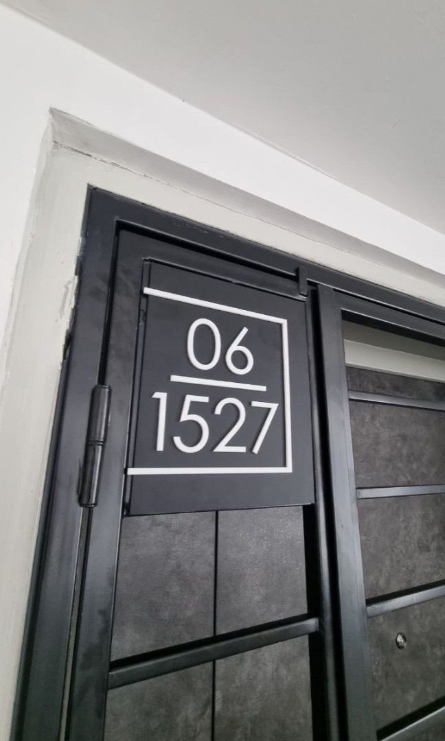 HDB gate house unit number sign, Furniture & Home Living, Home Decor