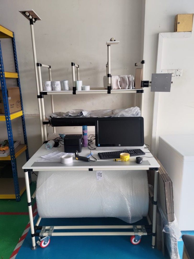 HEAVY DUTY PACKING STATION together monitor fixing panel and Video ...