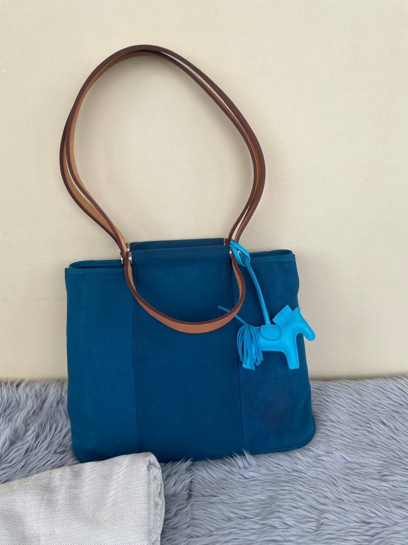 Hermes Cabag PM with Entrupy Certificate of Authenticity Luxury Bags