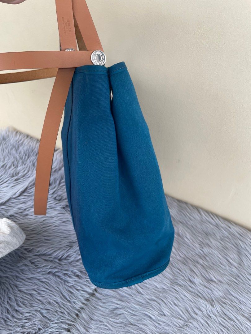 Hermes Cabag PM with Entrupy Certificate of Authenticity Luxury Bags