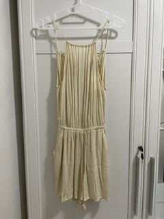 (Category: ) located in . Submitted by thrift.tin (Listing ID 1215967058, Image 1). Description: .