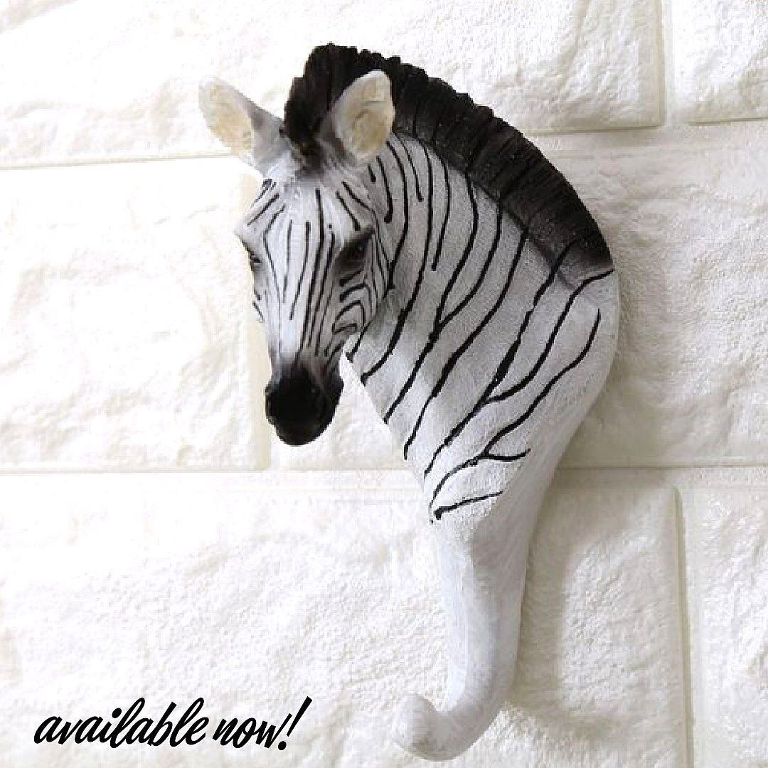 HOOK NOOK! Animal Head Coat Wall Key Chain Towel Hanging Zebra