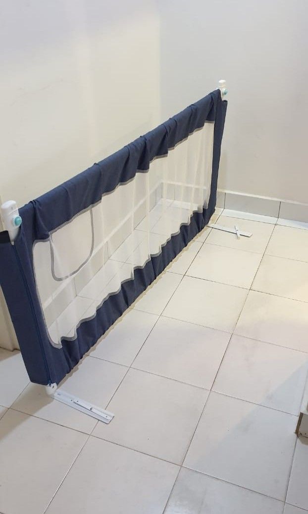 Hushbee Baby Bed Fence 4th Gen 1.9 m, Babies & Kids, Baby Nursery