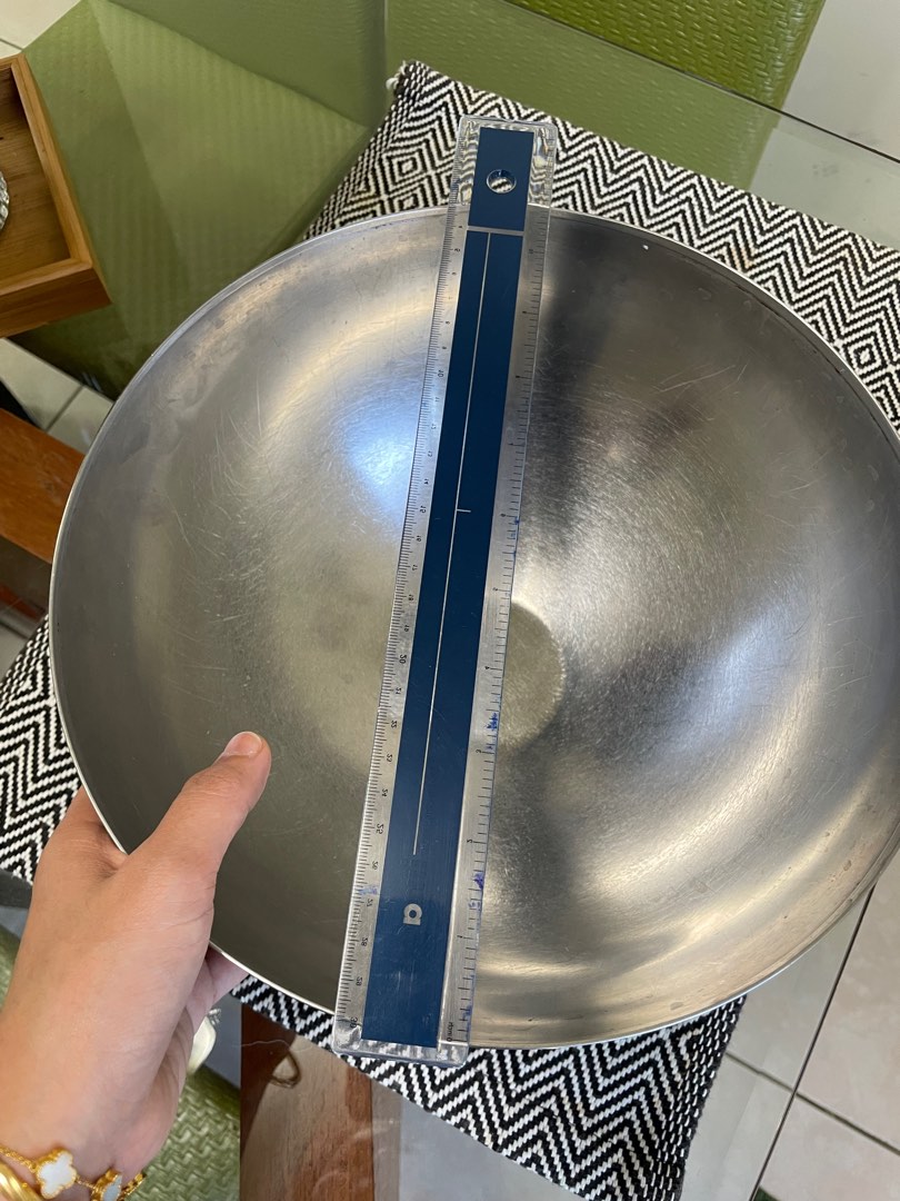 Ikea Stainless Mixing bowl, 家具及居家用品, 廚具和餐具, 烤盤在旋轉拍賣