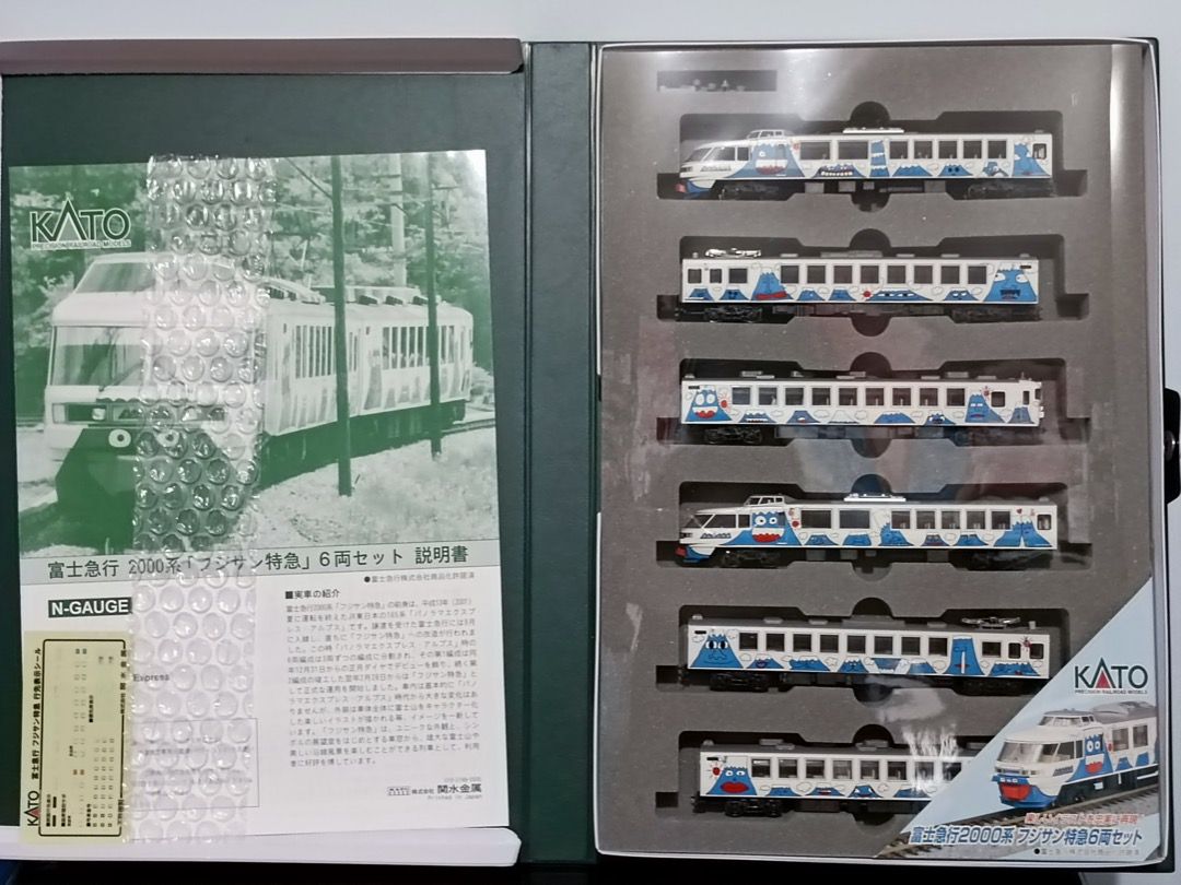 KATO 10-238 富士急行2000系「フジサン特急」6両N-gauge Train, 興趣及 