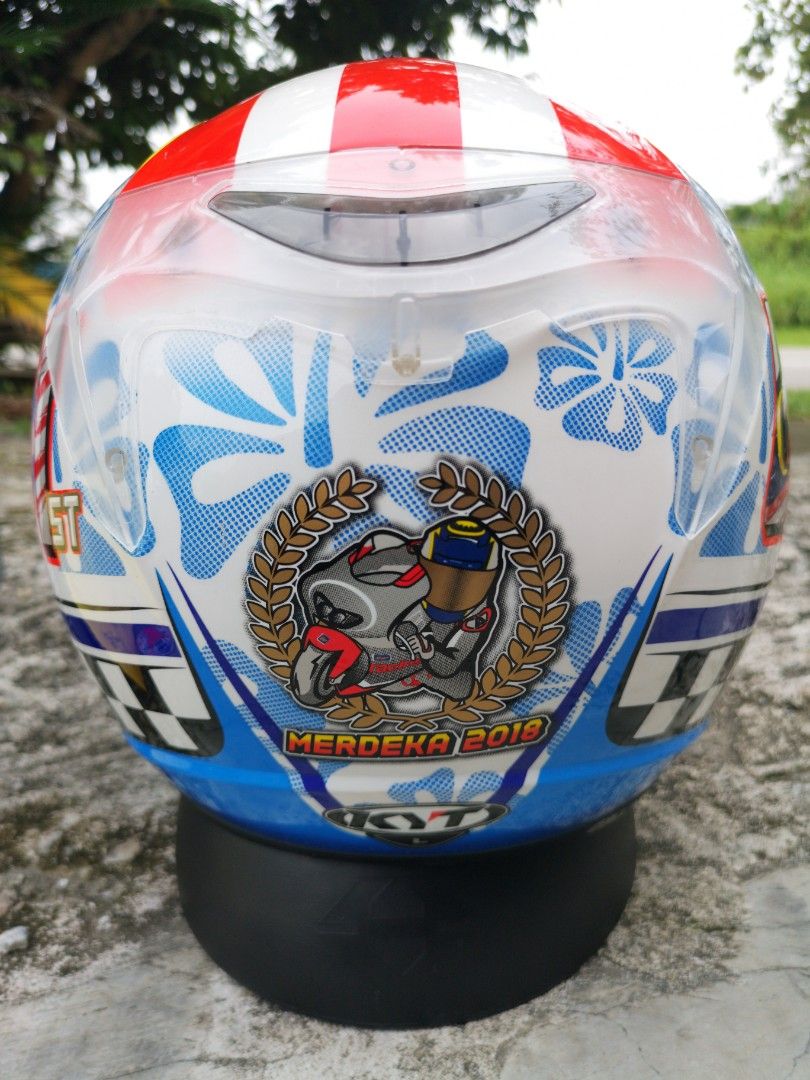 KYT VENOM MERDEKA 61 LIMITED (L), Motorcycles, Motorcycle Accessories ...