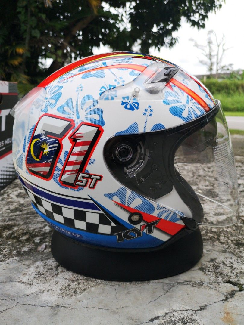 KYT VENOM MERDEKA 61 LIMITED (L), Motorcycles, Motorcycle Accessories ...