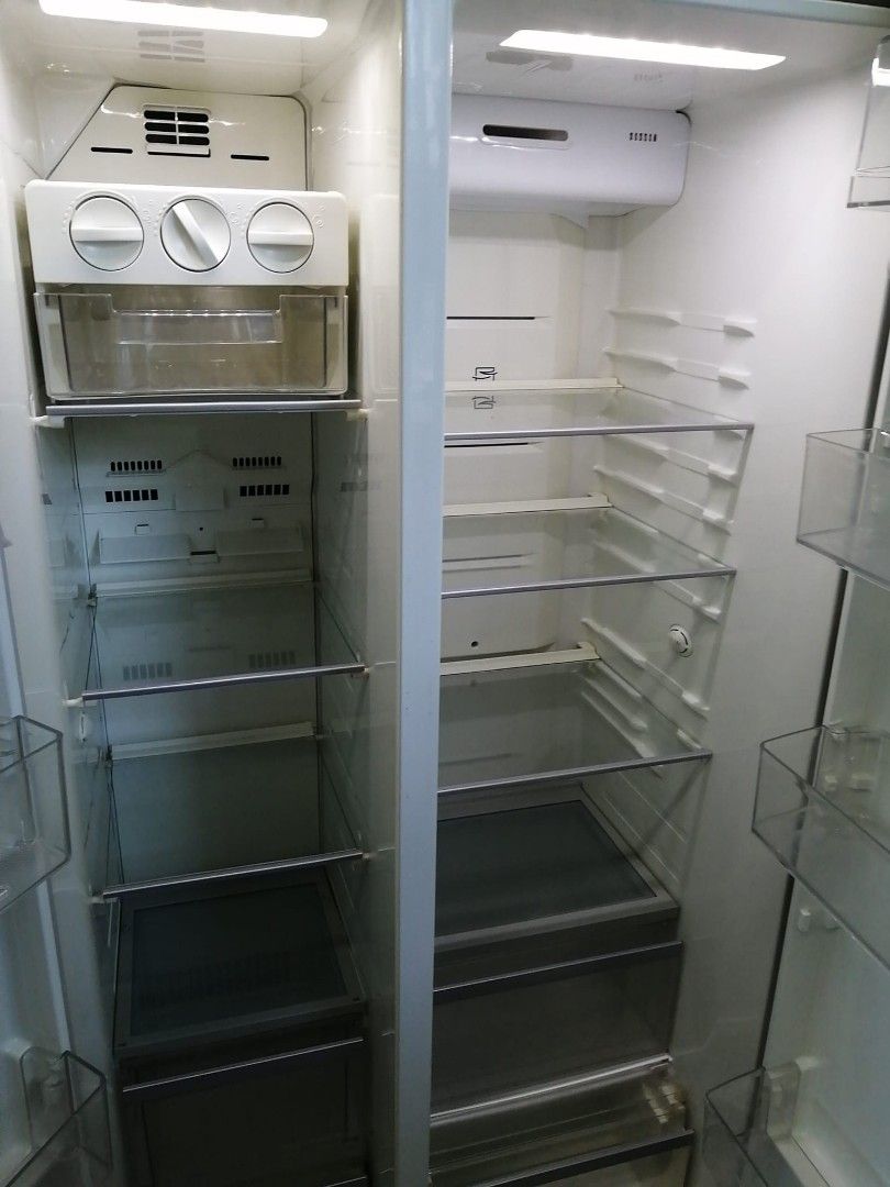 LG side by side doors, TV & Home Appliances, Kitchen Appliances