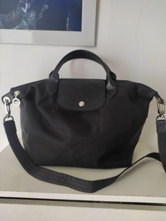 (Kategori: ) berada di . Dikirim oleh Preloved_AM (ID iklan 1215890346, Gambar 1). Deskripsi: .