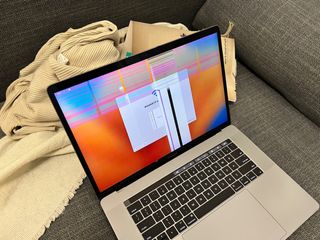 （分類：）位於 。 由 warm.gulatisid 提交（商品編號 1216039586，圖片 1）。簡介： 。