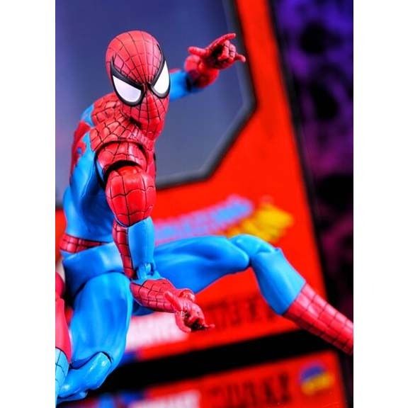 MAFEX No.185 Spider-Man Classic Costume Ver. H155mm non-scale Action Figure NEW