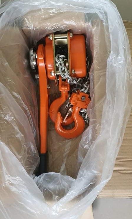 Hand Level Block MANUAL LEVEL BLOCK, Commercial & Industrial, Construction Tools ...