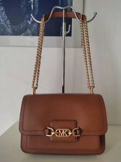 (Kategori: ) berada di . Dikirim oleh Preloved_AM (ID iklan 1211908903, Gambar 1). Deskripsi: .