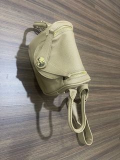 NEW] Hermes Lindy Mini Bag  Framboise, Taurillon Clemence, Palladium –  Auction2u Malaysia