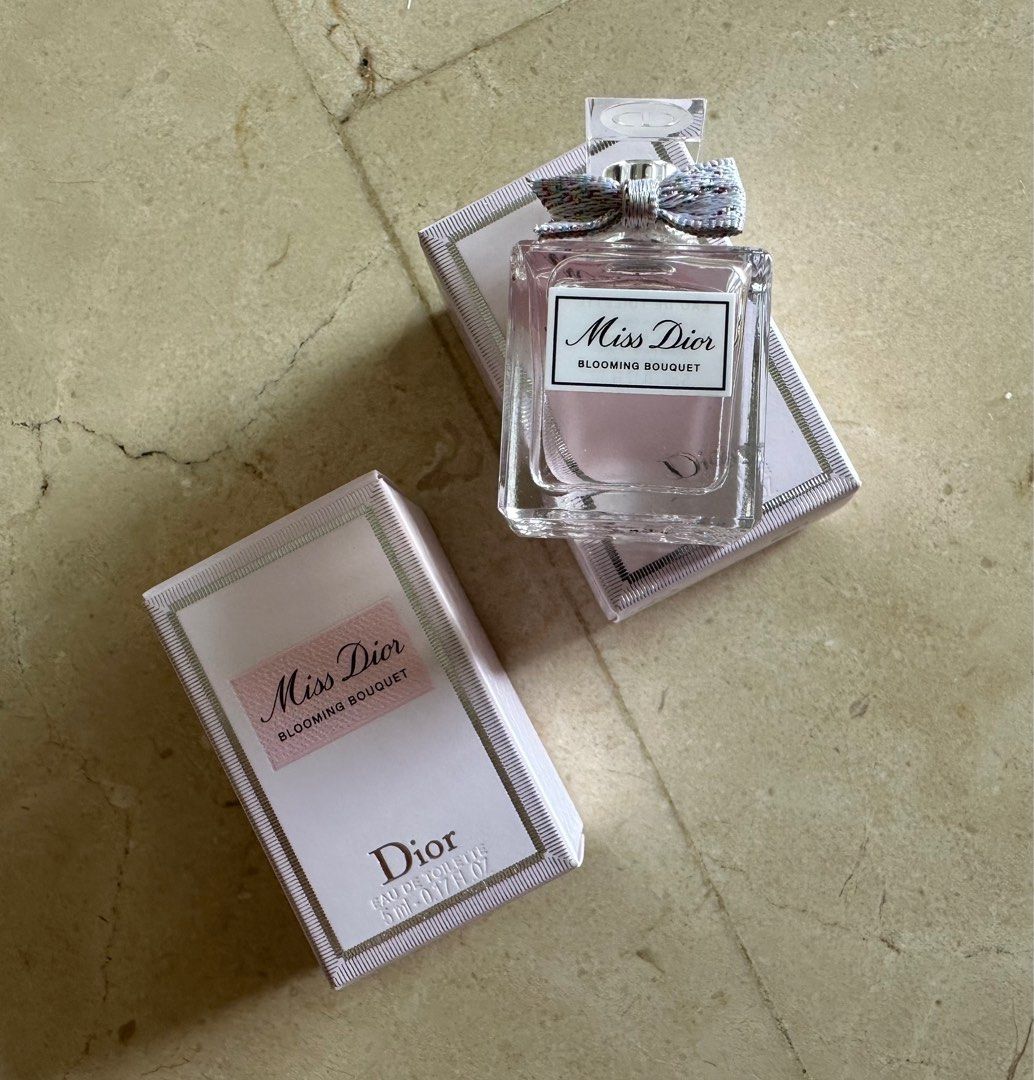  Miss Dior Blooming Bouquet Eau de Toilette 150 ml : Beauty &  Personal Care